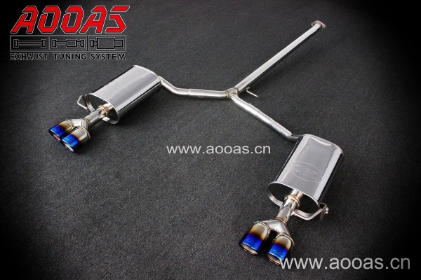 Kia K5 in the tail section of bilateral four Pic